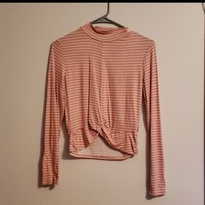 Stripped pink turtleneck crop